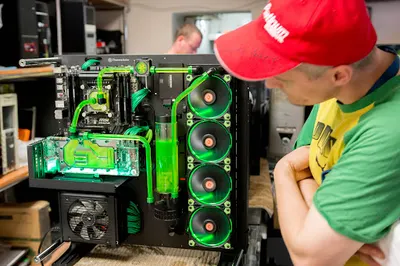 PC-Arena. Sklep, komis, serwis komputerowy